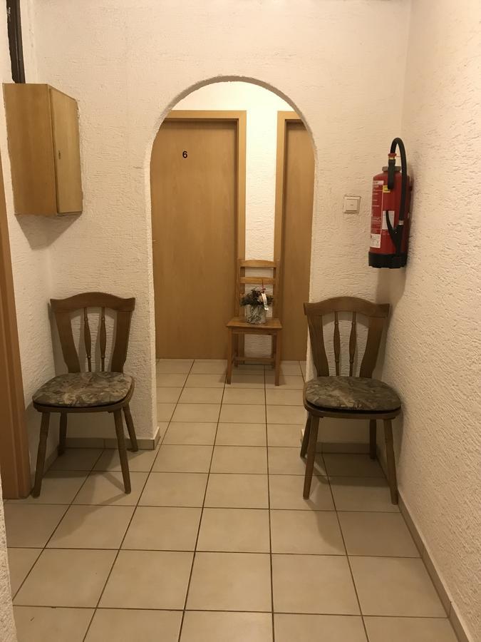 Gasthaus Hirschberg Ξενοδοχείο Λούντβιχσμπουργκ Εξωτερικό φωτογραφία